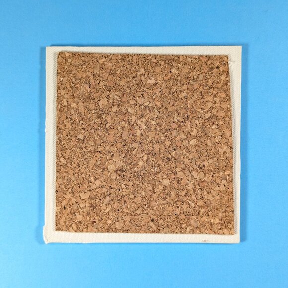 Handmade Winged Serpent tile, hand painted Delft Blue fantasy home decor trivet - Picture 5 of 7